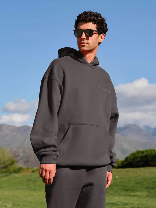 Minimalist Hoodie – Mega