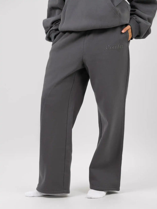 Minimalist Straight Leg Sweatpants – Short